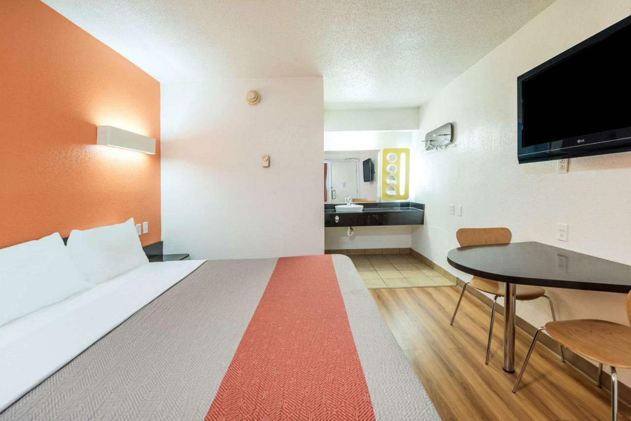 Motel 6-Columbus, Oh - Уъртингтън Екстериор снимка