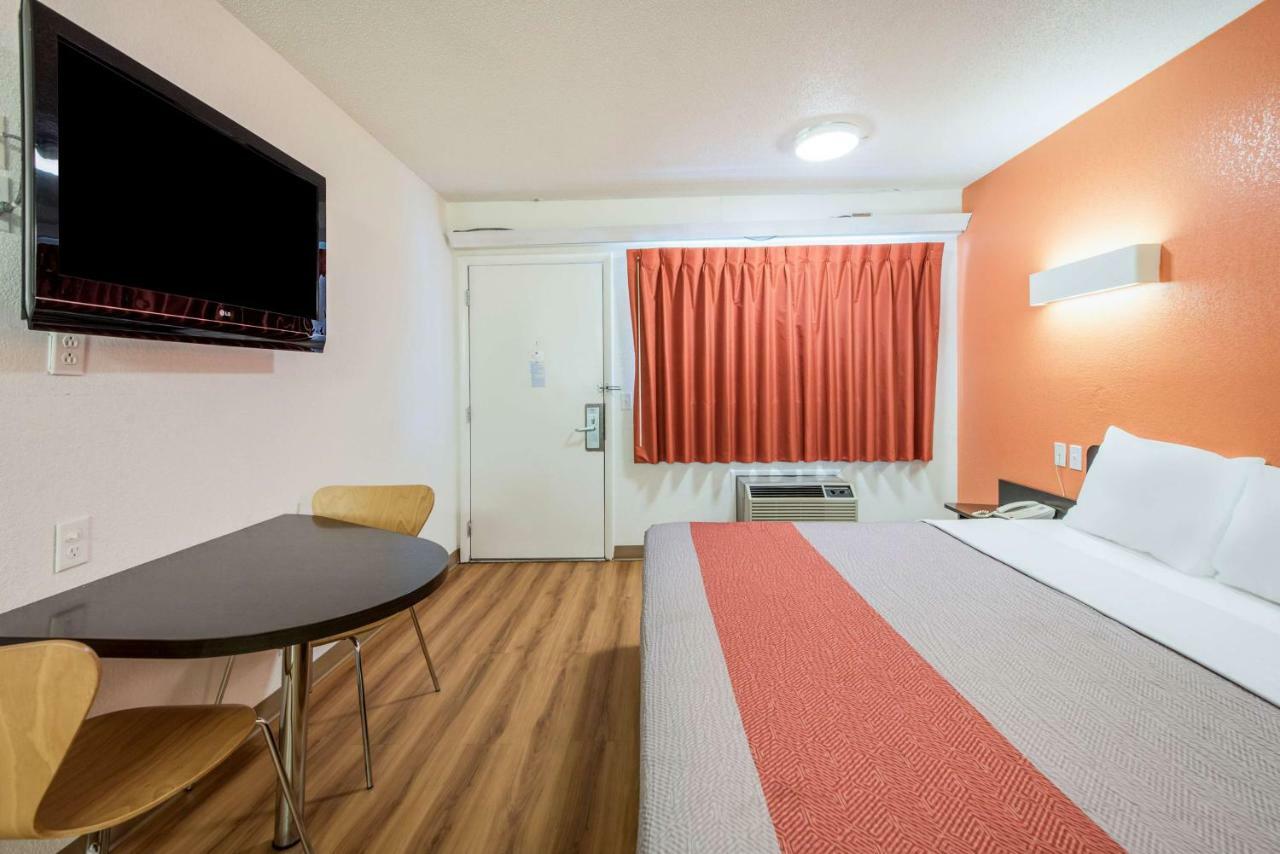 Motel 6-Columbus, Oh - Уъртингтън Екстериор снимка